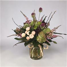 Rustic woodland base arrangement